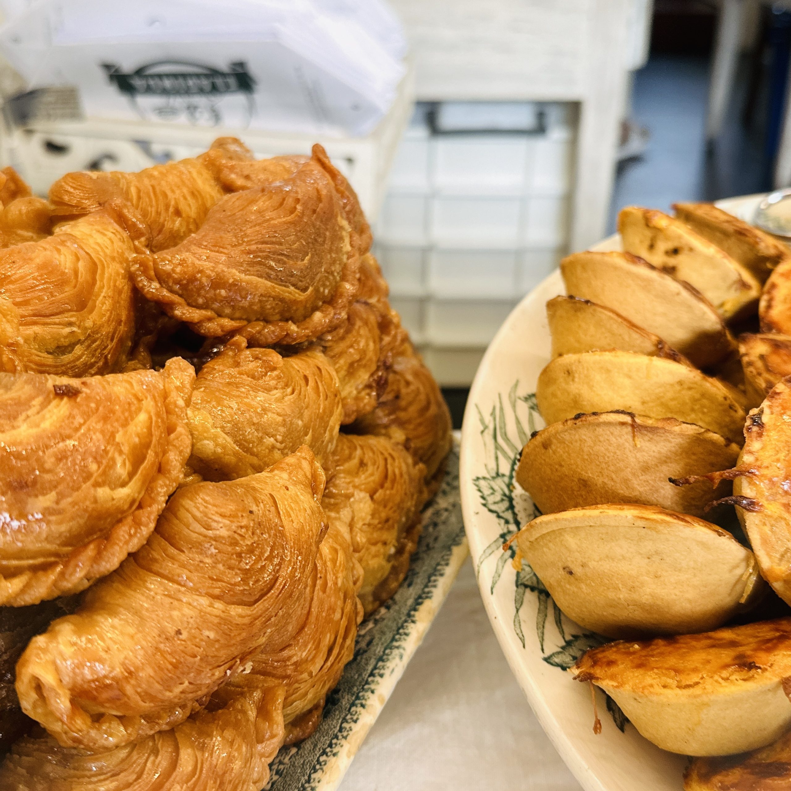 Taste of Guimarães: Drinks & Local Delicacies